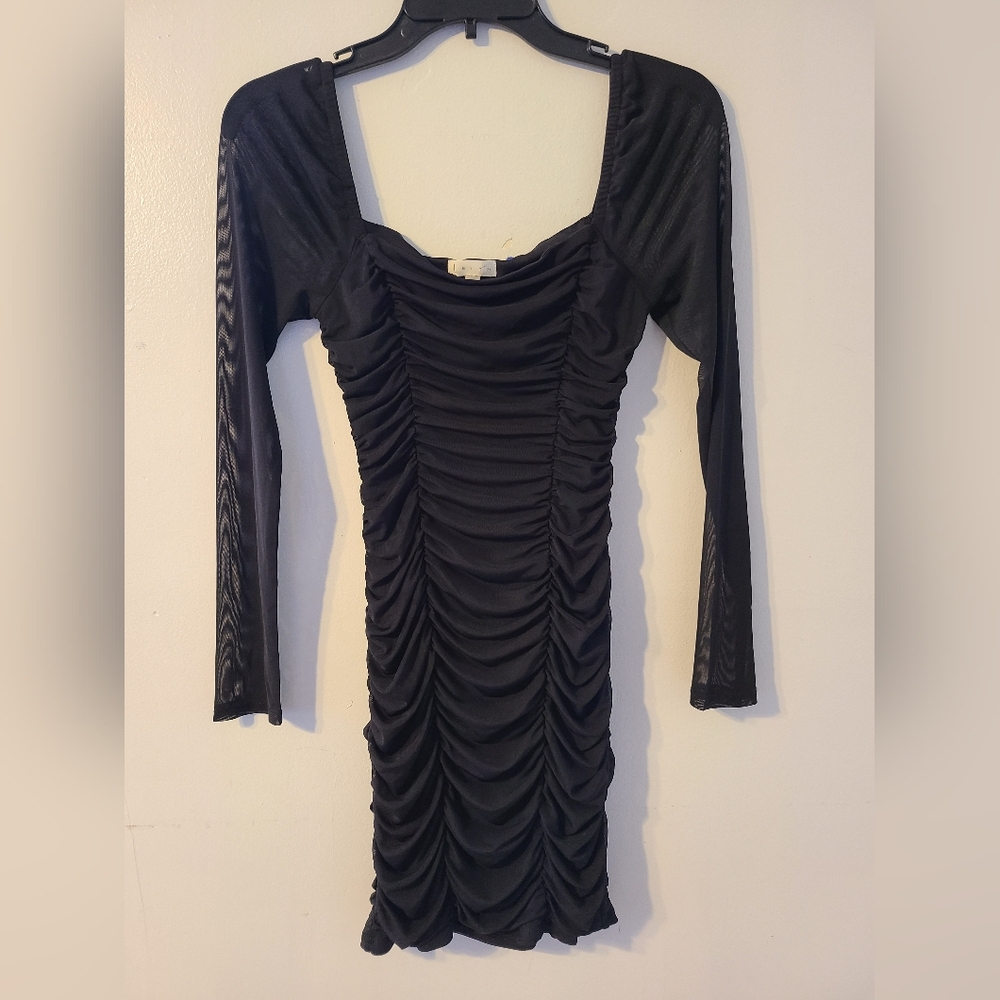 LEITH Elegant Black Ruched Dress